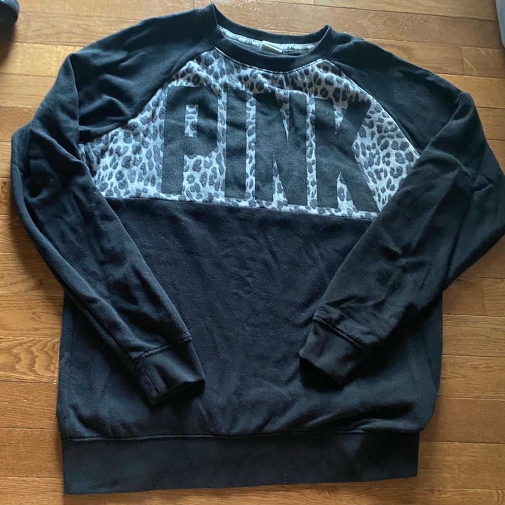 VS Victoria’s Secret PINK oversized crewneck